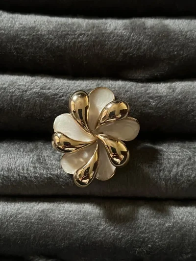 Jasmin Aurum