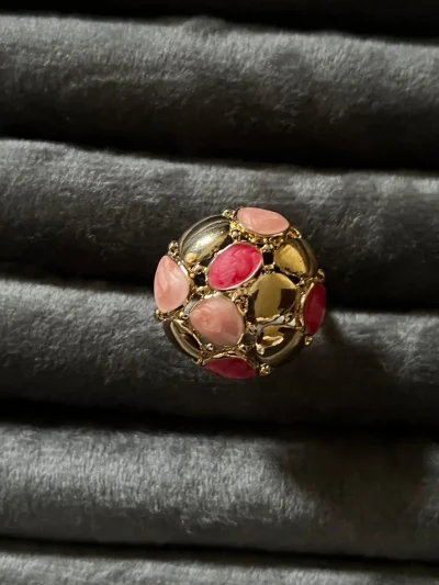 Resin Spherical Pink