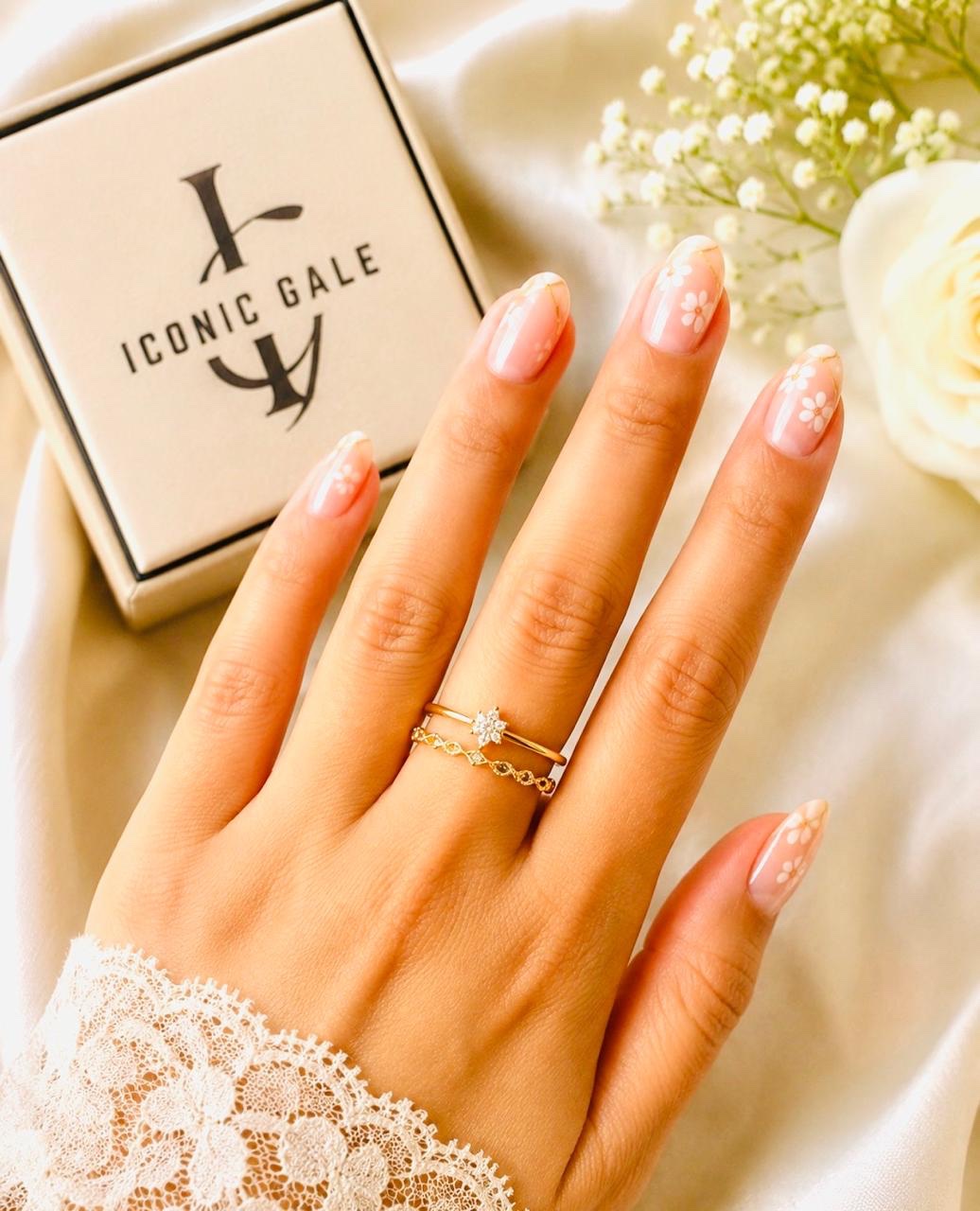 Solitaire & Chain Stack Ring